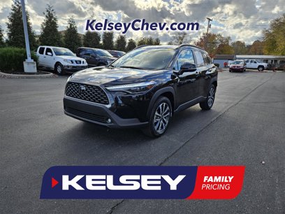 Used 2023 Toyota Corolla Cross XLE