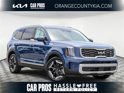 Used 2023 Kia Telluride S w/ S Sunroof Package