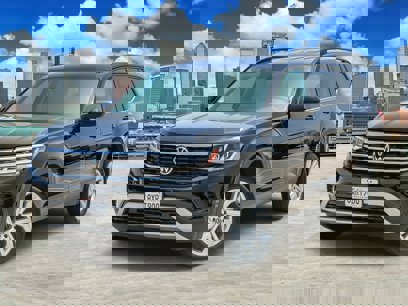 Used 2021 Volkswagen Atlas SE w/ Towing Package