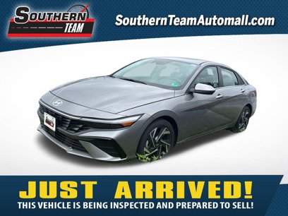 Certified 2024 Hyundai Elantra SEL w/ Convenience Package