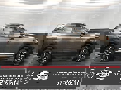 New 2025 Nissan Kicks SV