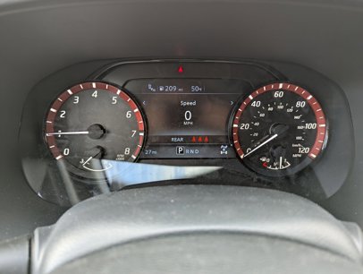 New 2025 Nissan Frontier PRO-4X w/ Pro Convenience Package