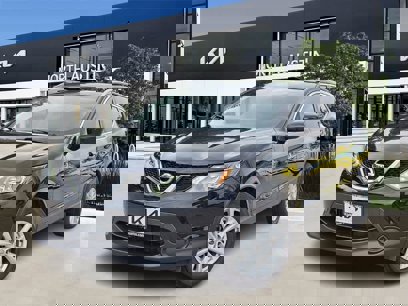 Used 2017 Nissan Rogue Sport SV