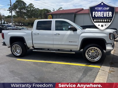 Used 2017 GMC Sierra 1500 SLT w/ SLT Premium Package