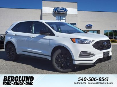 Used 2024 Ford Edge SE w/ Black Appearance Package