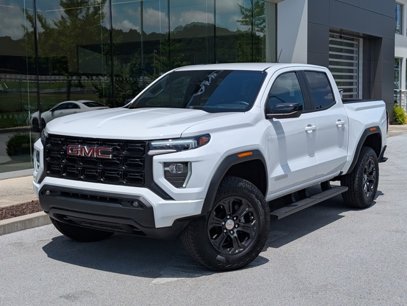 Used 2024 GMC Canyon Elevation w/ Convenience Package