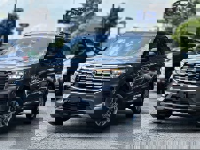New 2025 Ford Explorer Active