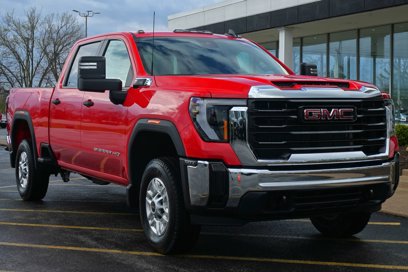 New 2025 GMC Sierra 2500 Pro w/ Convenience Package