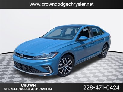 Used 2025 Volkswagen Jetta SE