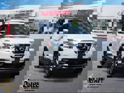 Certified 2020 Nissan Kicks SV