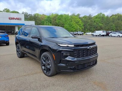 New 2025 Chevrolet Traverse RS w/ LPO, Floor Liner Package