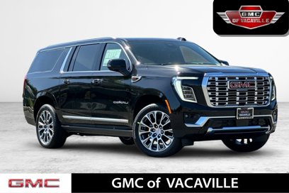 New 2025 GMC Yukon XL Denali w/ Sun & Power Step Package