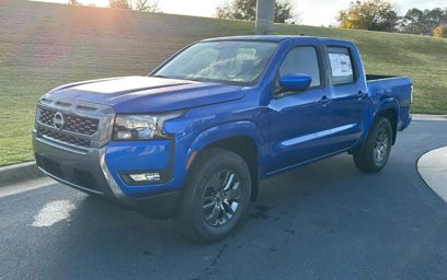 New 2025 Nissan Frontier SV w/ SV Convenience Package