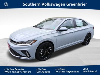 New 2025 Volkswagen Jetta SE