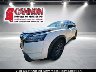 Used 2025 Nissan Pathfinder S