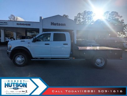 New 2024 RAM 5500 Tradesman w/ Chrome Appearance Group
