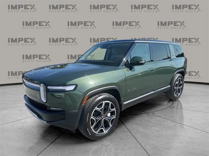 Used 2025 Rivian R1S Adventure