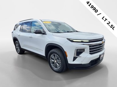 Used 2024 Chevrolet Traverse LT w/ Enhanced Driving Package