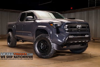 Used 2025 Toyota Tacoma SR5