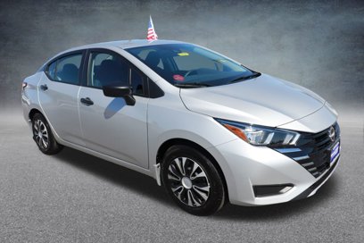 Used 2024 Nissan Versa S w/ Trunk Package