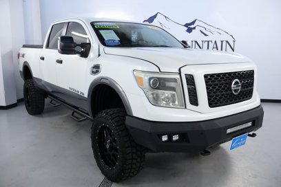 Used 2018 Nissan Titan PRO-4X w/ Pro-4x Convenience Package