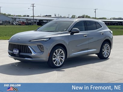 New 2025 Buick Envision Avenir