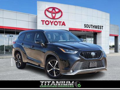 Used 2021 Toyota Highlander XSE