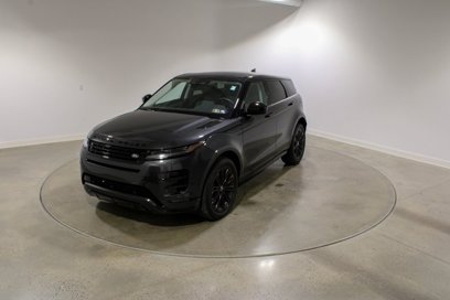 Used 2025 Land Rover Range Rover Evoque Dynamic SE