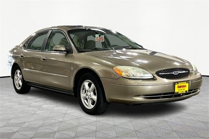 Used 2002 Ford Taurus SES