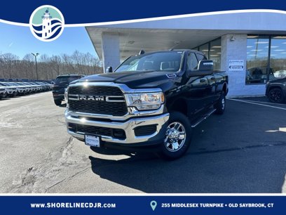 New 2024 RAM 3500 Tradesman w/ Chrome Appearance Group