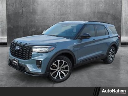 New 2025 Ford Explorer ST-Line w/ Premium Package