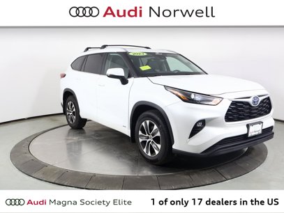 Used 2023 Toyota Highlander XLE