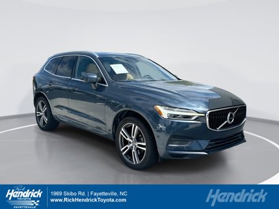 Used 2018 Volvo XC60 T5 Momentum w/ Vision Package
