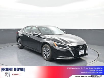 Used 2023 Nissan Altima 2.5 SV