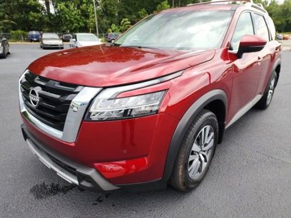 New 2024 Nissan Pathfinder SL