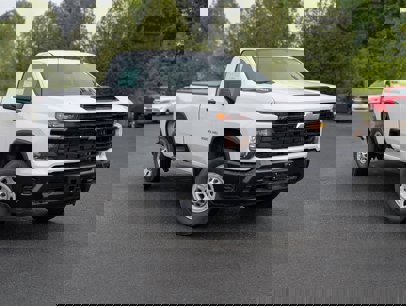 New 2025 Chevrolet Silverado 3500 W/T