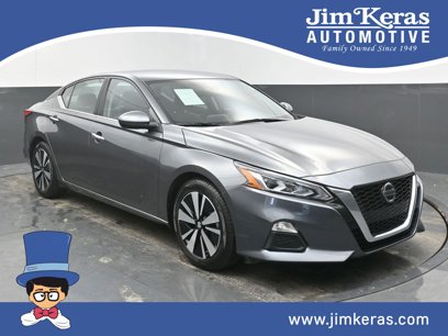 Used 2022 Nissan Altima 2.5 SV