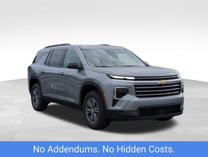 New 2025 Chevrolet Traverse LT