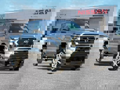 Used 2025 Toyota Tacoma SR5