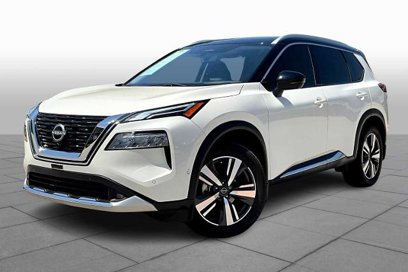 Certified 2022 Nissan Rogue Platinum w/ Head-Up Display Package