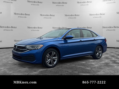 Used 2022 Volkswagen Jetta SE w/ Panoramic Sunroof Package