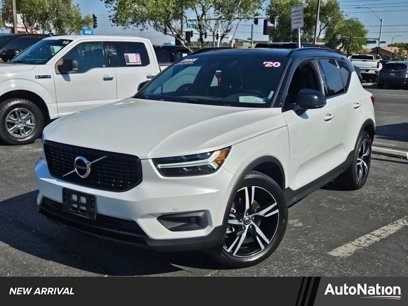 Used 2020 Volvo XC40 T5 R-Design w/ Protection Package