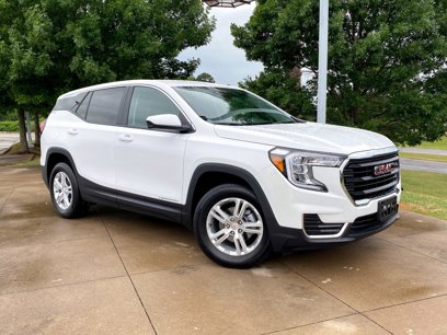 Used 2024 GMC Terrain SLE