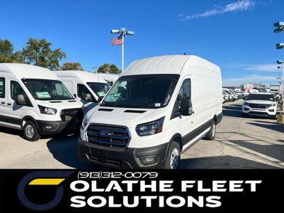 New 2024 Ford E-Transit 148 High Roof Extended