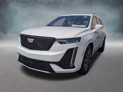 New 2025 Cadillac XT6 Sport w/ Technology Package