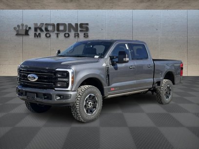 New 2025 Ford F350 Platinum w/ Tremor Off-Road Package