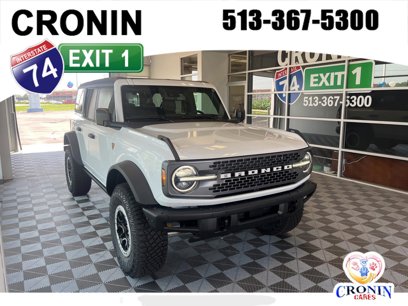 New 2024 Ford Bronco Badlands w/ Sasquatch Package
