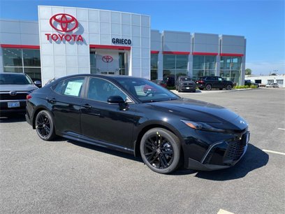 New 2025 Toyota Camry SE