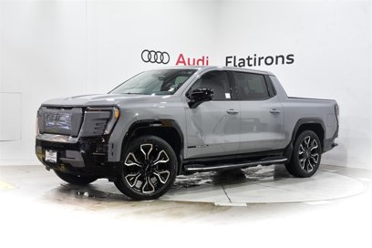 Used 2025 GMC Sierra EV Denali