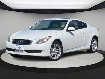 Used 2010 INFINITI G37 x w/ Premium Pkg